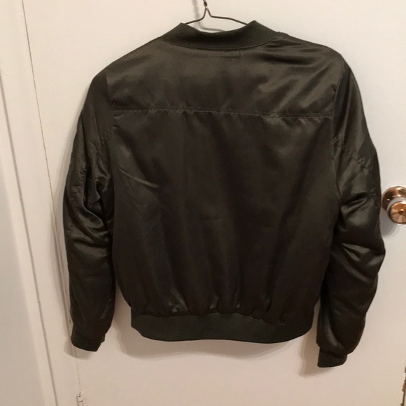 Shiny kaki puff jacket - Picture 2 of 3